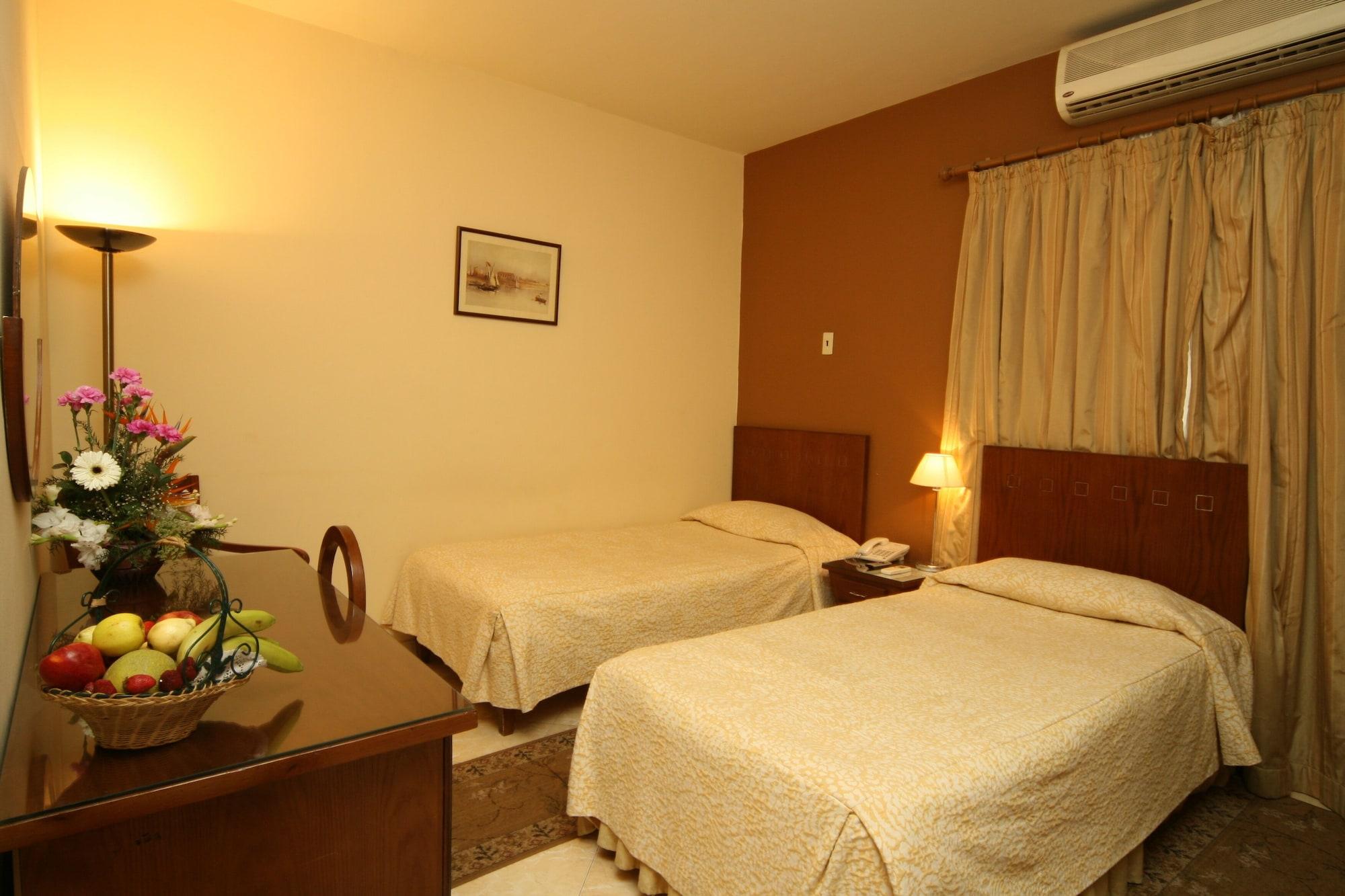 Golden Carven Hotel Kahire Dış mekan fotoğraf