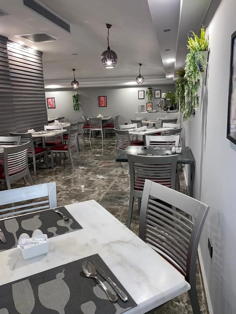 Golden Carven Hotel Kahire Dış mekan fotoğraf