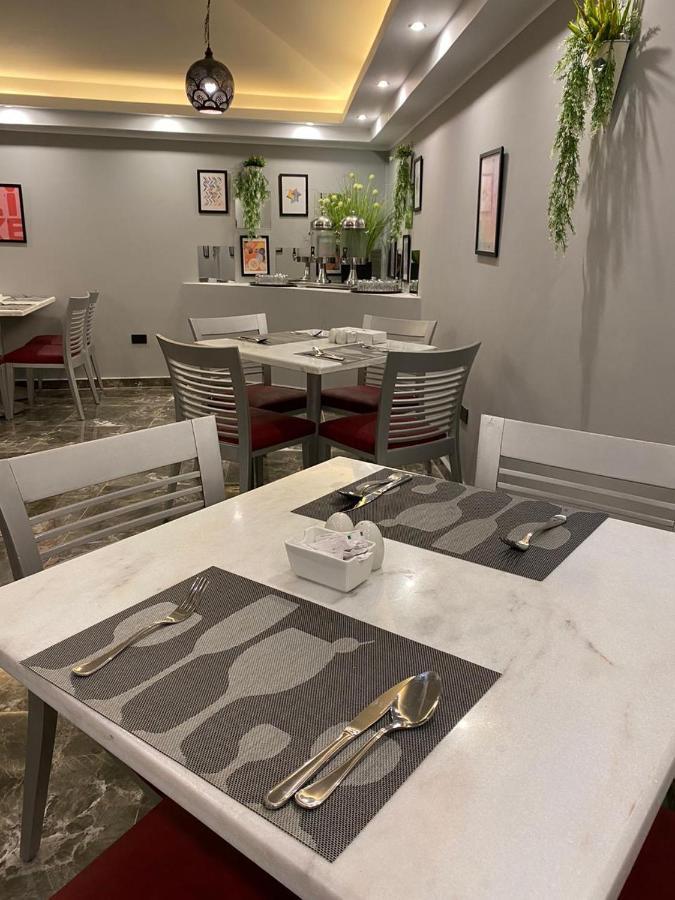 Golden Carven Hotel Kahire Dış mekan fotoğraf